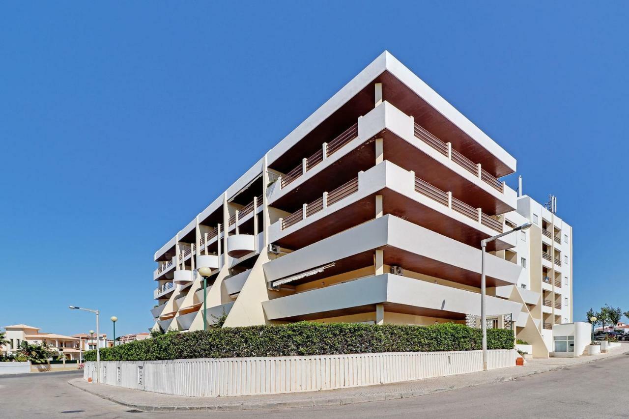 Albufeira Concept With Pool By Homing Apartment Guia  Exterior photo