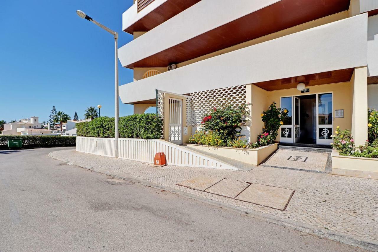 Albufeira Concept With Pool By Homing Apartment Guia  Exterior photo